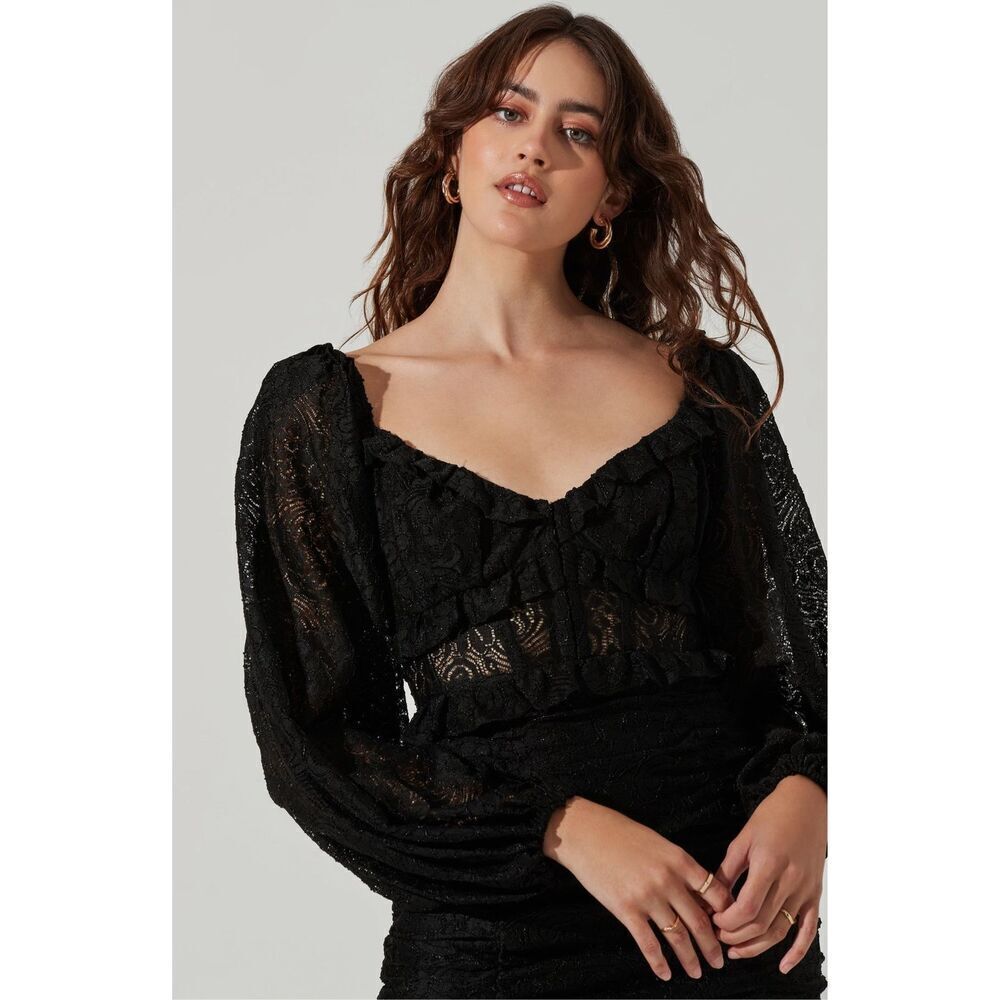 ASTR the Label NWT Chrisley Lace Long Sleeve Mini Dress in Black Size M